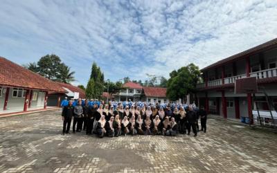 PELAKSANAAN UPACARA HARI GURU NASIONAL DAN PGRI 2025